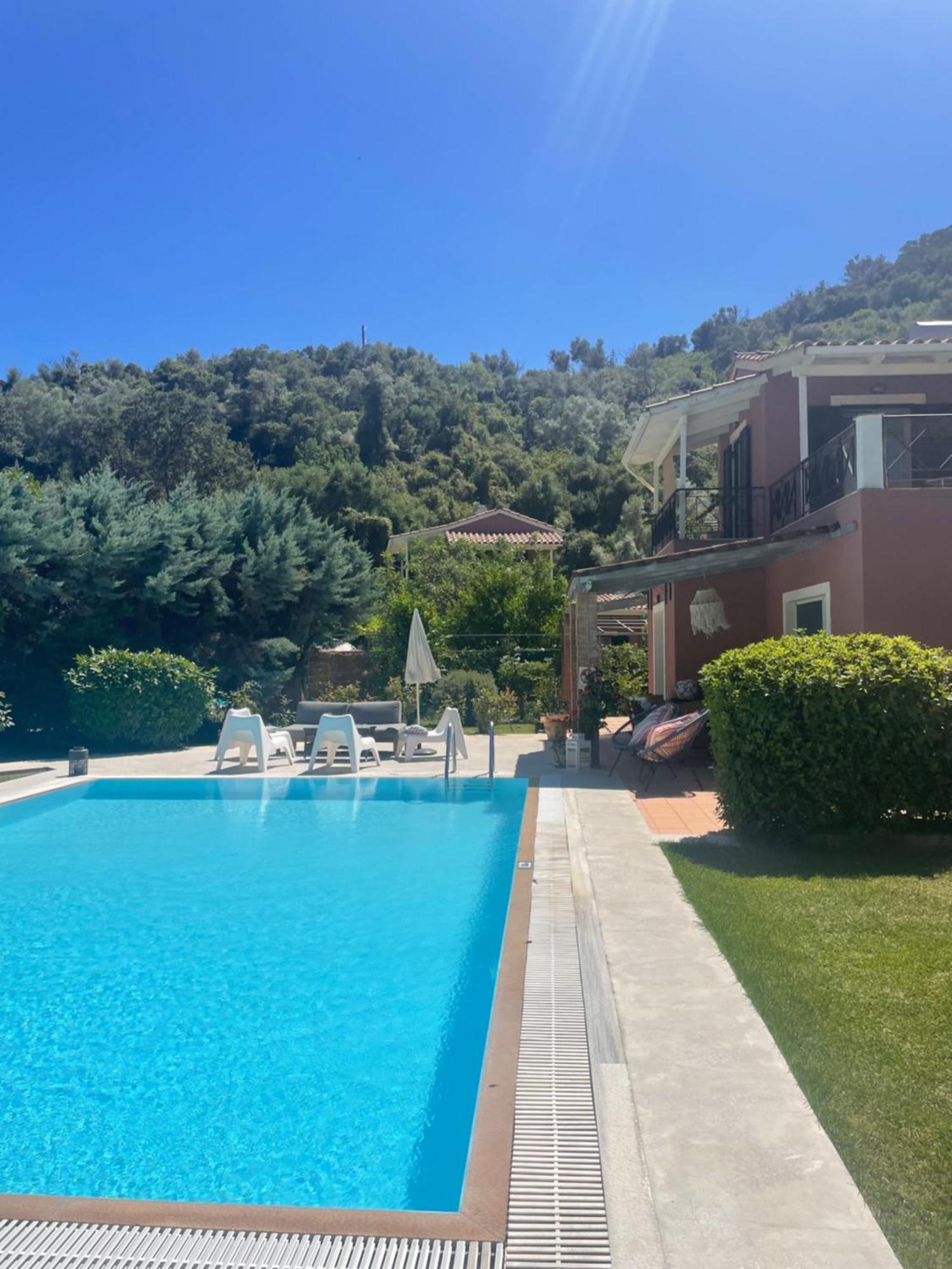 Gialos Villas 1-2 With A Private Pool Mikrósz Jalósz Kültér fotó