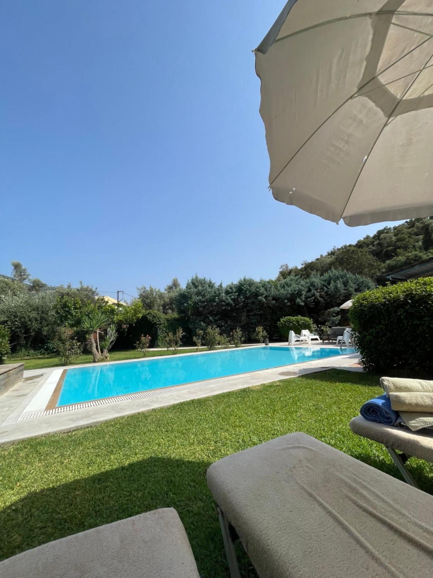 Gialos Villas 1-2 With A Private Pool Mikrósz Jalósz Kültér fotó